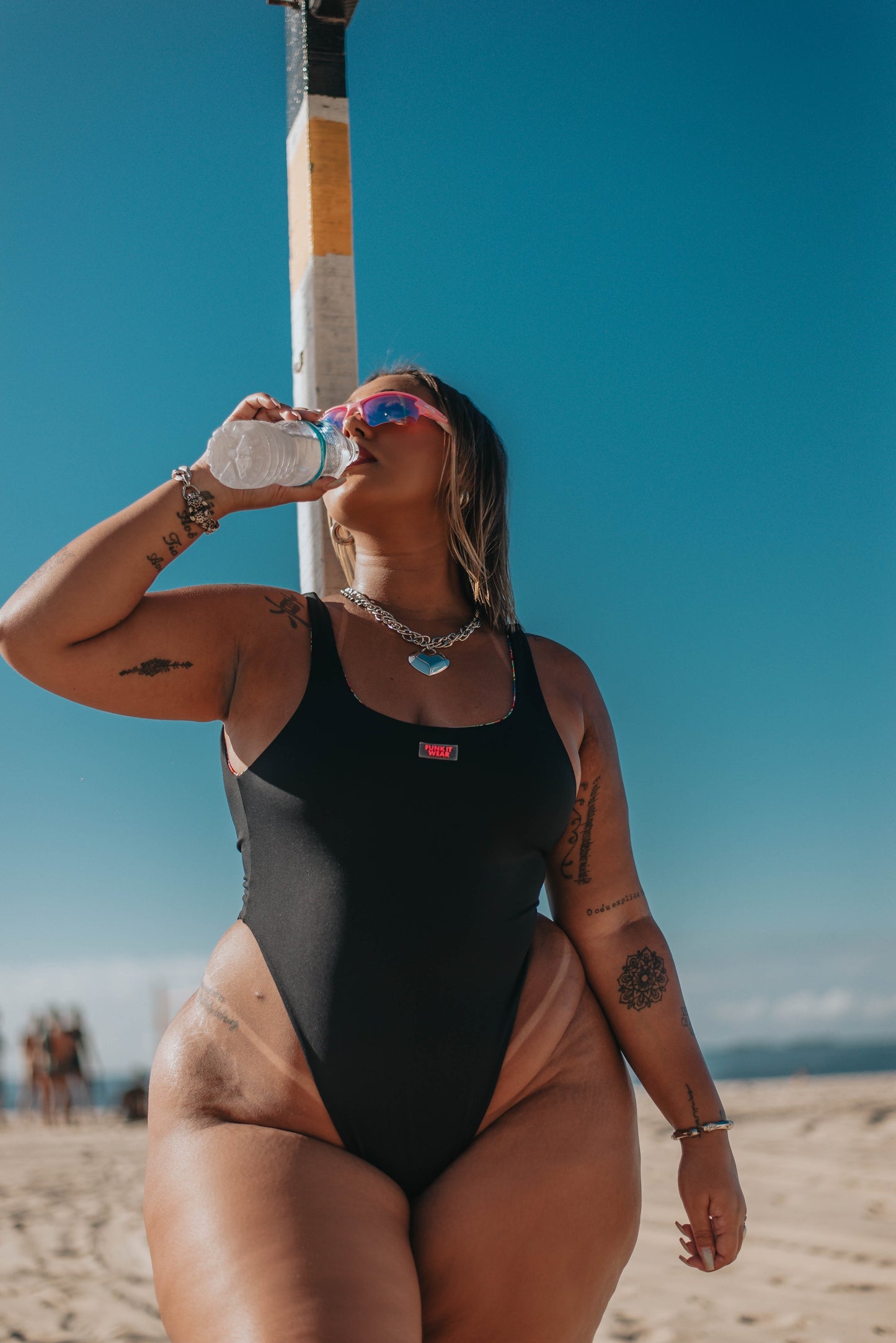 BODY - BONFIM - Bahia